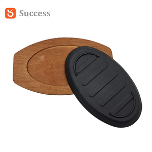Hot Selling Modern Design Cast Iron Frying <strong>Pan</strong> Skillet Eco-friendly Oval Shape Sizzling Plates with Wooden Base - Product Image 4