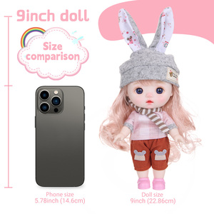 Las muñecas de 9 pulgadas vienen en una variedad de lindos estilos de muñecas para elegir, incluidas las muñecas de estilo femenino. - Product Image 5