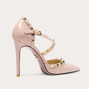 Nuevo elegante Sexy cabeza puntiaguda pies gordos tamaño <span class=keywords><strong>ancho</strong></span> tacones finos zapatos de mujer Sandalias de tacón fino remache tacones altos - Product Image 3