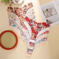 Celana Dalam Wanita Motif Bunga Vintage Tanpa Jahitan, Tepi Bergelombang, Halus Seperti Sutra, Multi Pola, Bahan Nilon Bernapas, Cocok untuk Pemakaian Sehari-hari