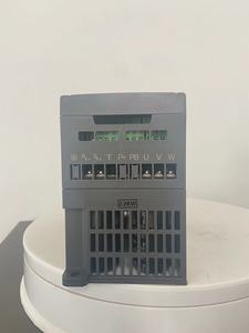 Inversor de Frecuencia Variable Trifásico de Alta Calidad Serie A100 de 7.5KW, Certificado CE ROHS, Controlador VFD para Motor, Voltaje Nominal 380V - Product Image 5
