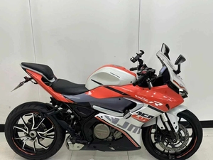 Motocicleta Usada de Gasolina QJ Qianjiang Competition <span class=keywords><strong>250</strong></span> - Product Image 2