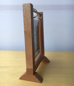 Soporte de madera para menú de doble poste, organizador de menú abatible, pantalla de menú, soporte de madera abatible - Product Image 2