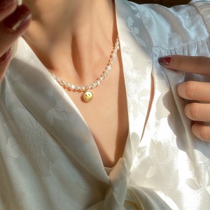 สร้อยคอมุกบาโรกธรรมชาติ ดีไซน์น่ารักสดใส ยิ้มแย้ม สไตล์แฟชั่นทันสมัย สำหรับใส่ที่กระดูกไหปลาร้า - Product Image 4