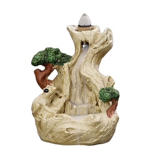 Quemador/soporte de incienso de Castillo de resina exquisita recién llegada para incienso aromático a la venta - Product Image 6