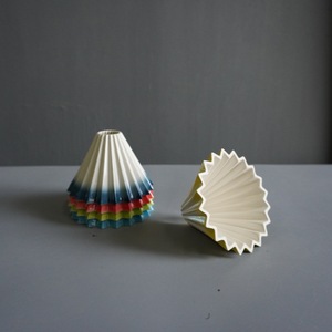 Filtre en céramique, tasse filtrante à café artisanale, tasse filtrante conique <span class=keywords><strong>Origami</strong></span> brillante, filtre goutte à goutte à entonnoir fait <span class=keywords><strong>maison</strong></span> - Product Image 3