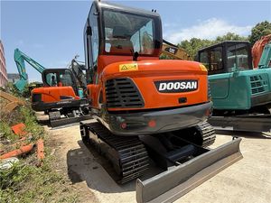 Vente chaude utilisé Doosan DX60/DX60-9C/DX60W pelle 6ton hydraulique 90% nouvel état pour moteur de construction Yanmar moteur vente - Product Image 5