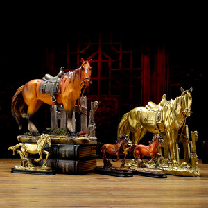 Ornement en résine Cheval de prairie moderne Mystic Arts, couleur grain de bois 7141H, décoration intérieure, cadeau - Product Image 1