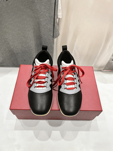 รองเท้าผ้าใบกีฬาแบบผูกเชือกไล่เฉดสีทันสมัยสำหรับผู้หญิง สวมใส่ได้ทุกวันและกิจกรรมกลางแจ้ง Valentinoing - Product Image 3