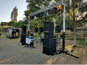 Telescoping truss tower Crank <b>stand</b> for events Stage lift tower <b>Speaker</b> light truss Event equipment tower - Product Image 3