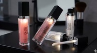 Gloss à lèvres avec lumière LED et miroir