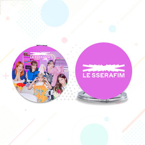 121-250 Total Link |   Miroir de maquillage portable pliable rond double face en gros pour les idoles KPOP Stray Kids/Bangta Boys/Twice - Product Image 3