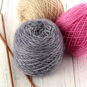 <span class=keywords><strong>Pelote</strong></span> <span class=keywords><strong>de</strong></span> fil <span class=keywords><strong>chenille</strong></span> en <span class=keywords><strong>laine</strong></span> d'écureuil, épaisseur moyenne, pour tricot manuel, écharpe bébé, polyester teint, 150g, Chine, HEB Modèle F001, Vente en gros - Product Image 1