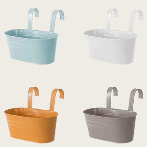 Ventes en gros de pots de fleurs suspendus pour balcon extérieur, jardinières en acier galvanisé pour balustrade avec crochets amovibles, possibilité de personnaliser les couleurs - Product Image 1