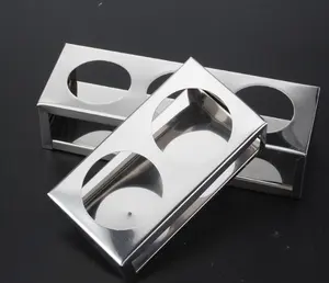 Portabicchieri in acciaio inossidabile con taglio laser personalizzato