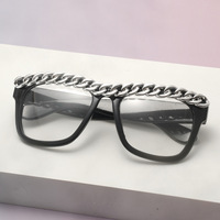 Lunettes de soleil carrées Hop Punk Chain 2026, protection UV pour les fêtes