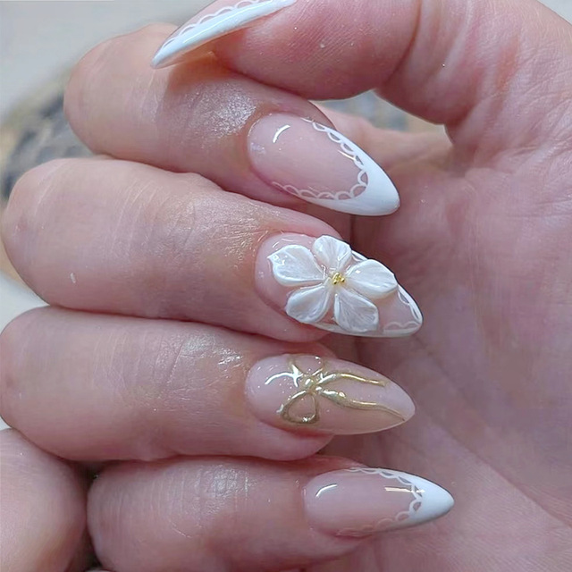 2026 Hot Sale European and American Fashion Colorful 3D Flower French Fresh Almond Handmade Press on Nails