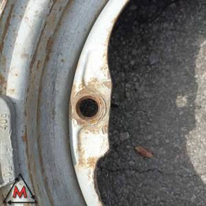 Cerchio in acciaio usato 4.5Jx13 3x225 ET30 per ZAZ 1102 (85401) - Product Image 4