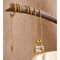 Collier pendentif carré en zircon cubique, en acier inoxydable, étanche, exquis, JINYOU 556