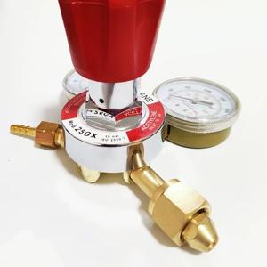 Régulateurs de pression de type 70 à grande valve, de qualité export, style américain, en alliage de zinc, pour oxygène et acétylène, CGA540 et CGA510 - Product Image 1