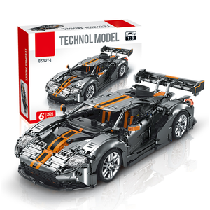 2828 PCS STEM 장난감 1:8 스케일 GT 럭셔리카 로고 모델 조립 키트 문과 레이싱 줄무늬와 깊은 실버 - Product Image 1