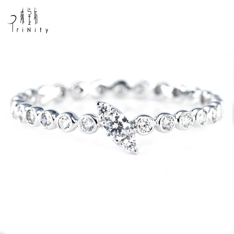 18K White Gold