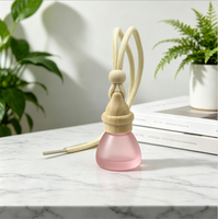 Diffuseur de parfum suspendu pour voiture 8 ml, flacon en verre vide pour huiles essentielles, pendentif pour rétroviseur avec couvercle en bois