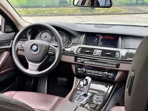 Voitures BMW d'occasion, BMW Série 5 525Li 2014, pack Luxury Design, berline allemande haut de gamme à propulsion arrière, taille moyenne, export, 2.0T turbo - Product Image 4