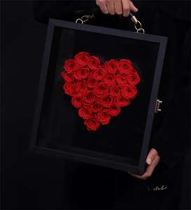 Boîte à fleurs carrée élégante en gros, boîte florale avec intérieur en forme de cœur pour la Saint-Valentin, mariage - Product Image 1