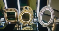 Новое дизайнерское квадратное LED-зеркало для макияжа с кристаллами и сенсорным выключателем