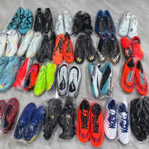 Chaussures de football d'occasion, chaussures de seconde main, marque indienne, vente de liquidation d'usine, chaussures usagées - Product Image 6