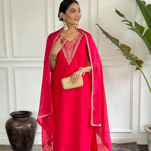 Qualité supérieure femmes moderne brodé solide motif dentelle décoration festive Kurti ensemble taille naturelle à la main nouveau automne - Product Image 1