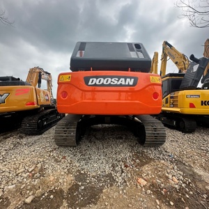 Excavatrice sur chenilles d'occasion Doosan DX225LC de 22 tonnes, modèle coréen d'origine, également disponible en versions DX225, DX220LC-7, 300, 420LC - Product Image 2
