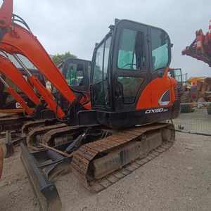 รถขุดไฮดรอลิก Doosan Dx60-9 มือสองคุณภาพสูง พร้อมมอเตอร์ปั๊ม PLC สำหรับใช้งานในฟาร์ม ขับเคลื่อนด้วยเครื่องยนต์ กำลังขุดสูง สีเดิมจากโรงงาน - Product Image 1