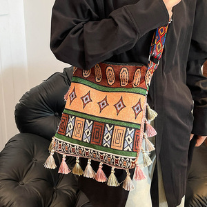 Bolso Tote de Lona con Cierre de Cremallera y Borlas Estilo Bohemio de Gran Capacidad, Otoño 2024, Bolso Bandolera - Product Image 2