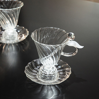 Tasse à thé et à café en verre soufflé à la main en forme de conque, plateau artistique transparent, vaisselle de luxe en gros pour hôtels et mariages