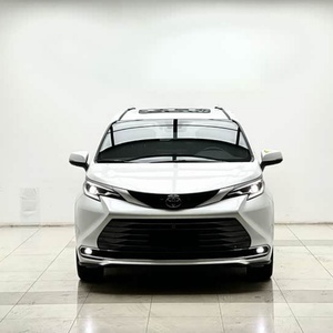 <span class=keywords><strong>Toyota</strong></span> <span class=keywords><strong>Sienna</strong></span> 2024 2.5L Híbrido 4WD Premium Versión Internacional MPV Usado - Product Image 2