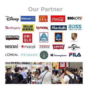 เสื้อสเวตเชิ้ตขนแกะคุณภาพสูง แขนยาว สวมหัว มีกระเป๋า เสื้อฮู้ดดี้โอเวอร์ไซส์สำหรับผู้หญิง เหมาะสำหรับใส่ในช่วงฤดูใบไม้ร่วง - Product Image 5