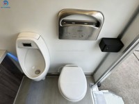 Remorque WC Mobile de Luxe à 2 Postes, en Aluminium Blanc, Design Moderne, Écologique, Garantie 1 An