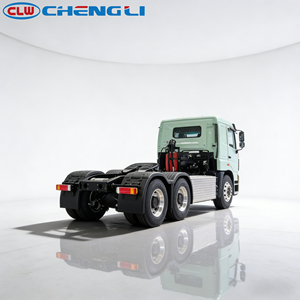 รถแทรกเตอร์ไฟฟ้าสมรรถนะสูง 6x4 ขนาด 400 กิโลวัตต์ชั่วโมง ชาร์จเร็ว ระยะทางวิ่ง 300 กม. มาตรฐาน ECE GCC สำหรับการขนส่งในท่าเรือและระยะทางสั้น ปรับแต่งได้ - Product Image 3