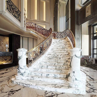 Marches d'escalier en marbre naturel modernes et personnalisables pour salons, hôtels et entrepôts – Utilisation intérieure sécurisée – Services de conception complets