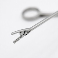 Pinza de agarre para artroscopia OEM de 203 mm con mandíbula dentada, instrumento quirúrgico de acero inoxidable, dispositivo médico ortopédico