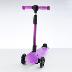 สกู๊ตเตอร์เด็กพร้อมไฟ LED ล้อ PU ไฟกระพริบ ปรับความสูงได้ สำหรับเด็กอายุ 3-6 ปี - Product Image 4