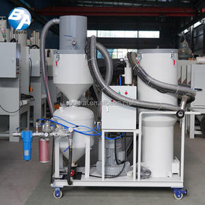 Machine de sablage mobile automatique à recirculation d'abrasif sans poussière pour le sablage - Product Image 2