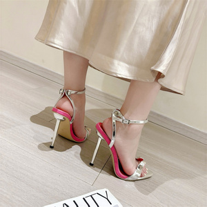 Nouvelles sandales à talons hauts en métal, argentées et dorées, à bout ouvert, pointues, sexy, avec strass et rivets - Product Image 6