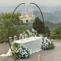 Arche de mariage de luxe en fer courbé, support de toile de fond, suspension de lustre, décoration de scène de mariage robuste, décor de cérémonie extérieure, noir