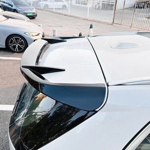 Aileron de coffre arrière BMW X1 iX1 U11 2023+ Noir Piano Texture Fibre de Carbone ABS Style Bec de Canard Modification Extérieure - Product Image 3