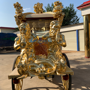 Transporte Especializado: Nuevos Productos en Venta - Carruaje Real Dorado con Cabina y Carruaje Eléctrico con Caballo - Product Image 2
