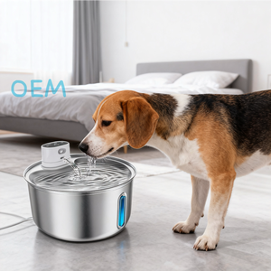 Distributeur d'<span class=keywords><strong>eau</strong></span> automatique intelligent pour chat, chien et animal de compagnie, <span class=keywords><strong>fontaine</strong></span> à température constante à motif solide, fourniture en gros avec batterie - Product Image 1