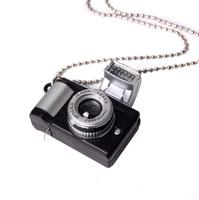 Collier pendentif caméra brillant style punk vintage pour femmes et hommes longue chaîne à maillons en alliage de zinc